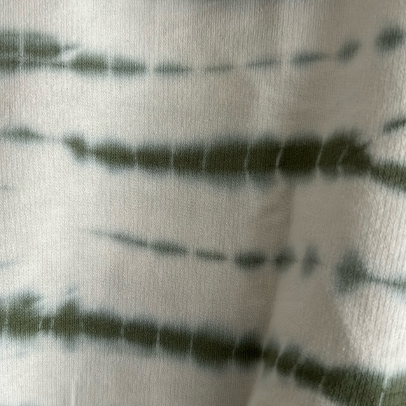 Splendid Kid's Girl Pullover Crop 1/2 zip Sweatshirt NWT Size 12 - Picture 2 of 4